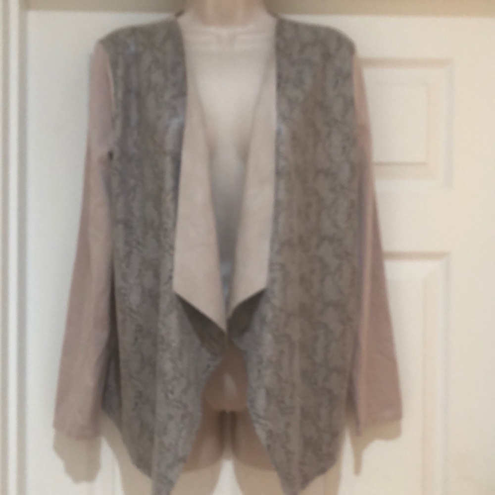Like New Animal Print Open Cardigan Size L